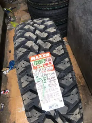 235/75 R15 Maxxis Tyres MT