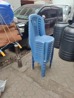 Stajas Plastic Chairs