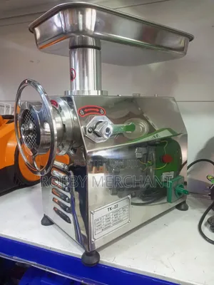 Meat Mincer M22 With Reverse Gear