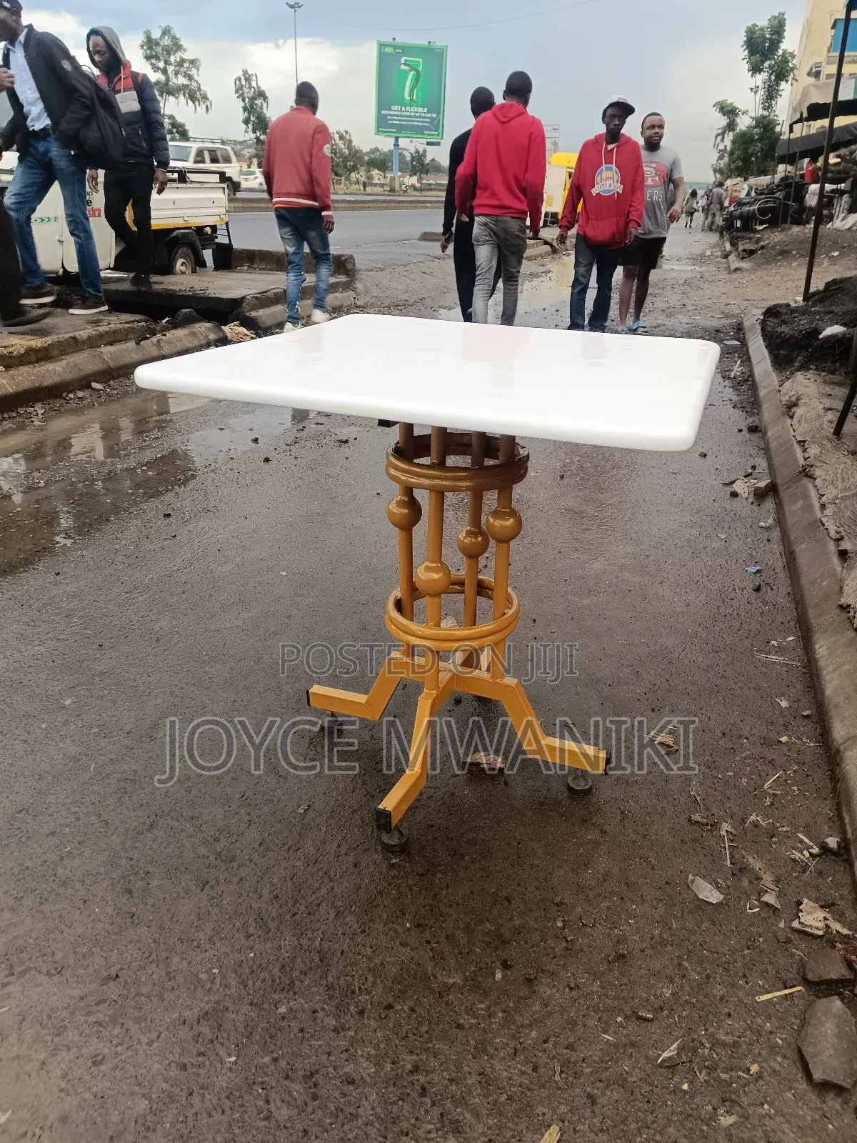 Restaurant Marble Table, White and Gold 