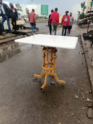 Restaurant Marble Table, White and Gold 