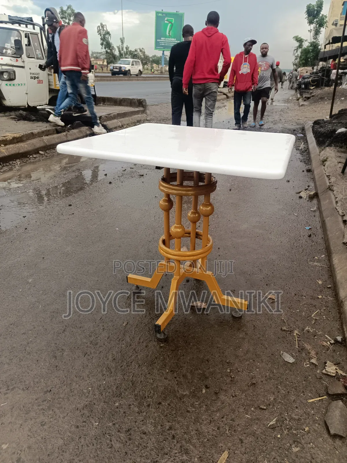 Restaurant Marble Table, White and Gold 