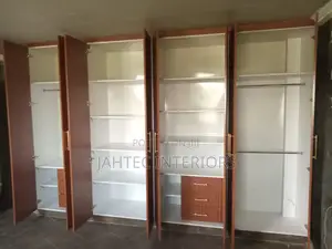 Wardrobes Feeting