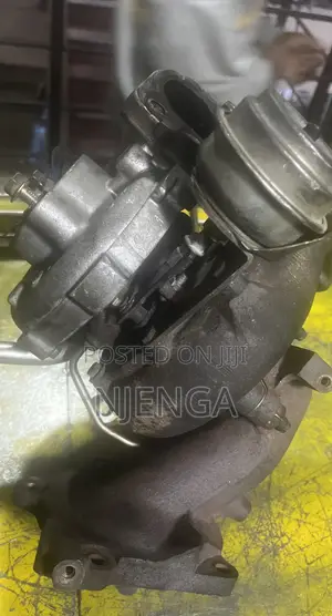 Turbo for Yd25 Navara Pickup 3 by 3 Bolts
