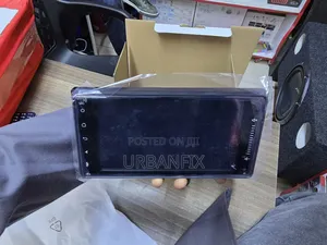 8 Inch Android Car Radio With Apple Carplay/Android Auto - 2gb/32gb