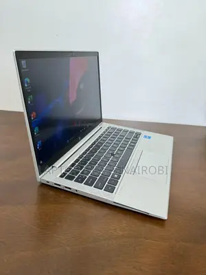 Laptop HP EliteBook 840 G8 16GB Intel Core I5 SSD 256GB