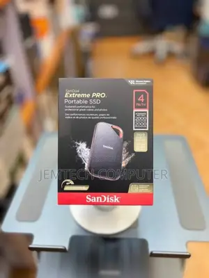 _-Sandisk 4TB Extreme PRO Portable SSD – Up to 2000mb/S