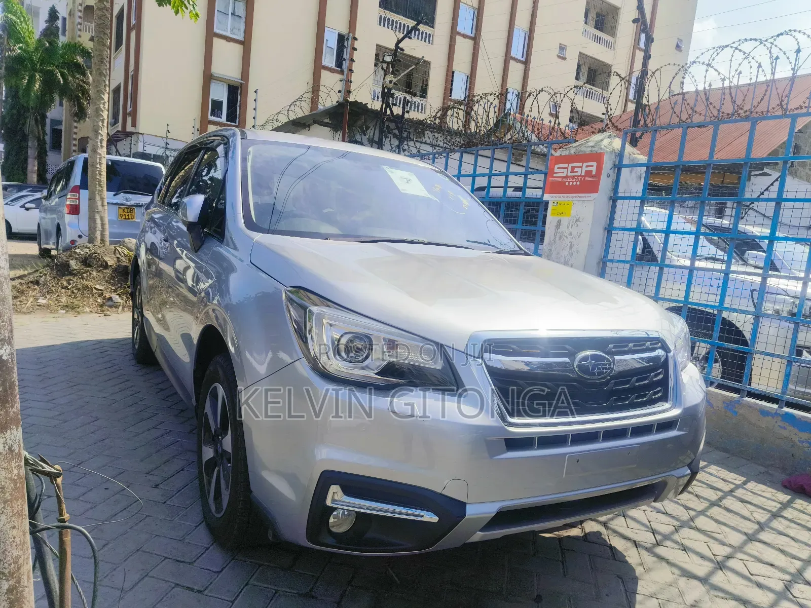 Subaru Forester 2017 Silver