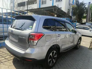 Subaru Forester 2017 Silver