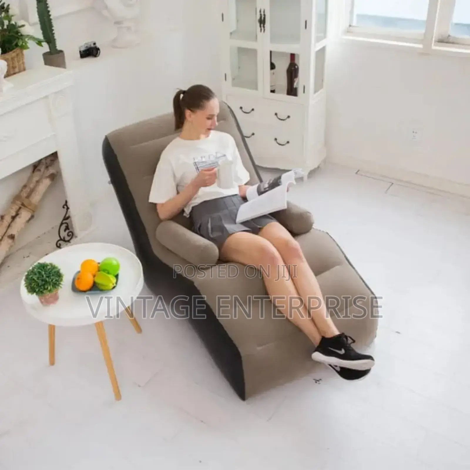 Inflatable Sofa With Armrest With Free Pump