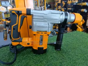 Heavy Duty Rotary Hammer 1500w Ingco