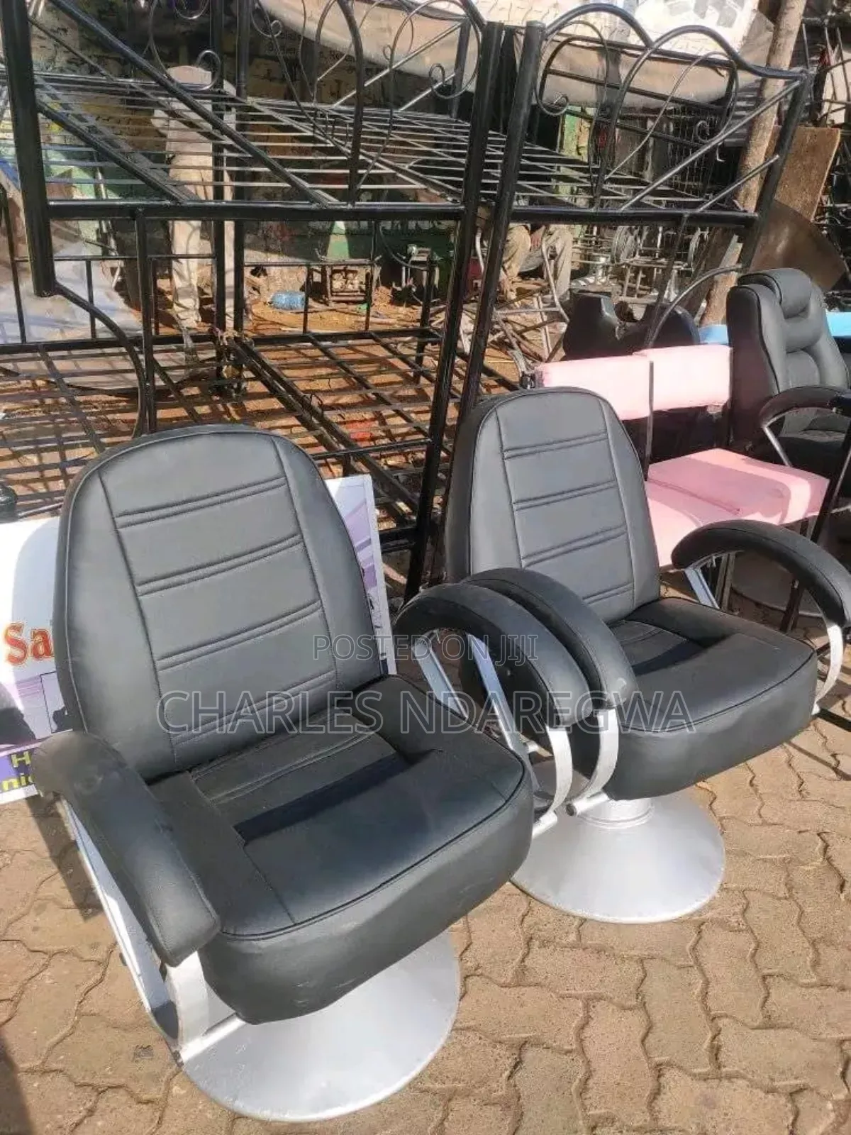 Modern Barber Seat