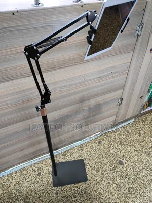 Tablet Holder 1800cm Adjustable Height.