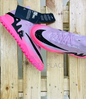 Air Zoom Pale Pink Mercurial Astro Trainers