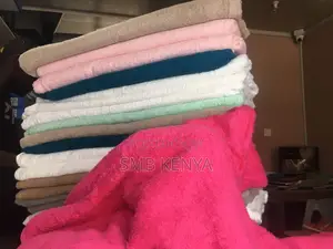 Pure Cotton Premium Bath Towels 100 Cm X 150 Cm Wholesale