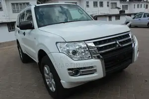Mitsubishi Pajero V90 3.0 GR 2017 White