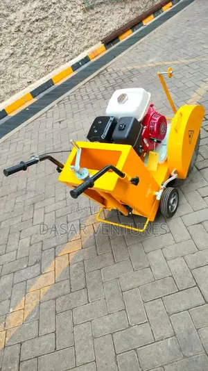 Concrete Cutter 22" Honda Engine