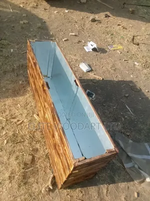 Rustic Planters/Pots/Crates