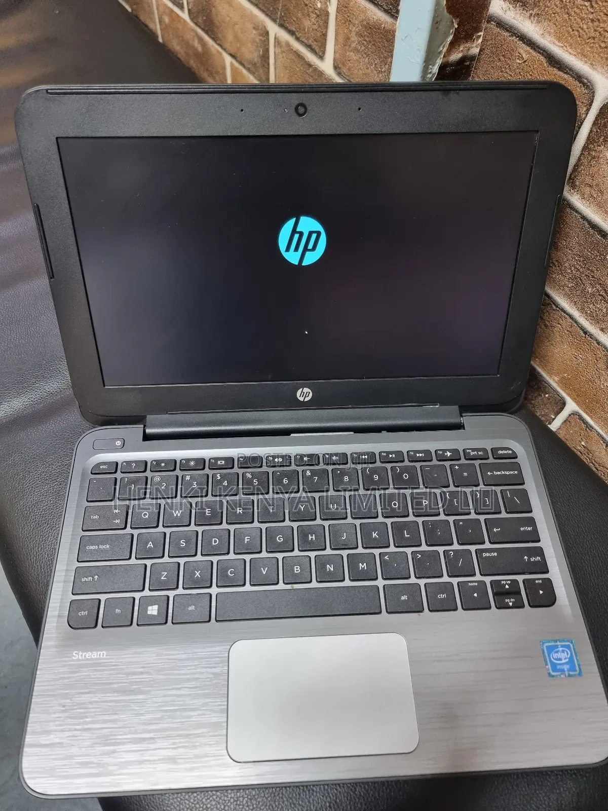 Laptop HP Stream Laptop 4GB Intel Celeron SSD 60GB