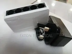 Tenda S105 Switch ( 5 Port)