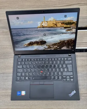 Laptop Lenovo Thinkpad T14s Gen 2 16GB Intel Core I5 SSD 256GB