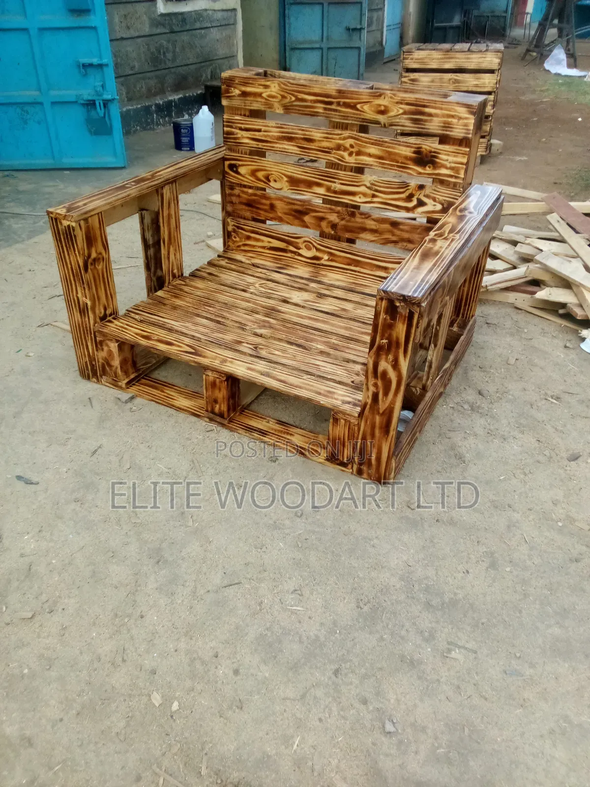 Pallet 1seater Sofa