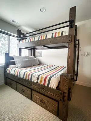 Bunk Bed 5x6 Below and 4x6 Above