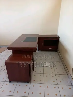 Executive Office Desk 1.6m