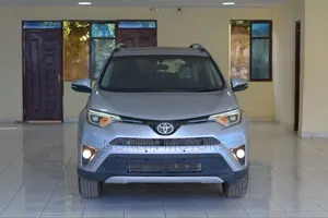 Toyota RAV4 2017 Silver
