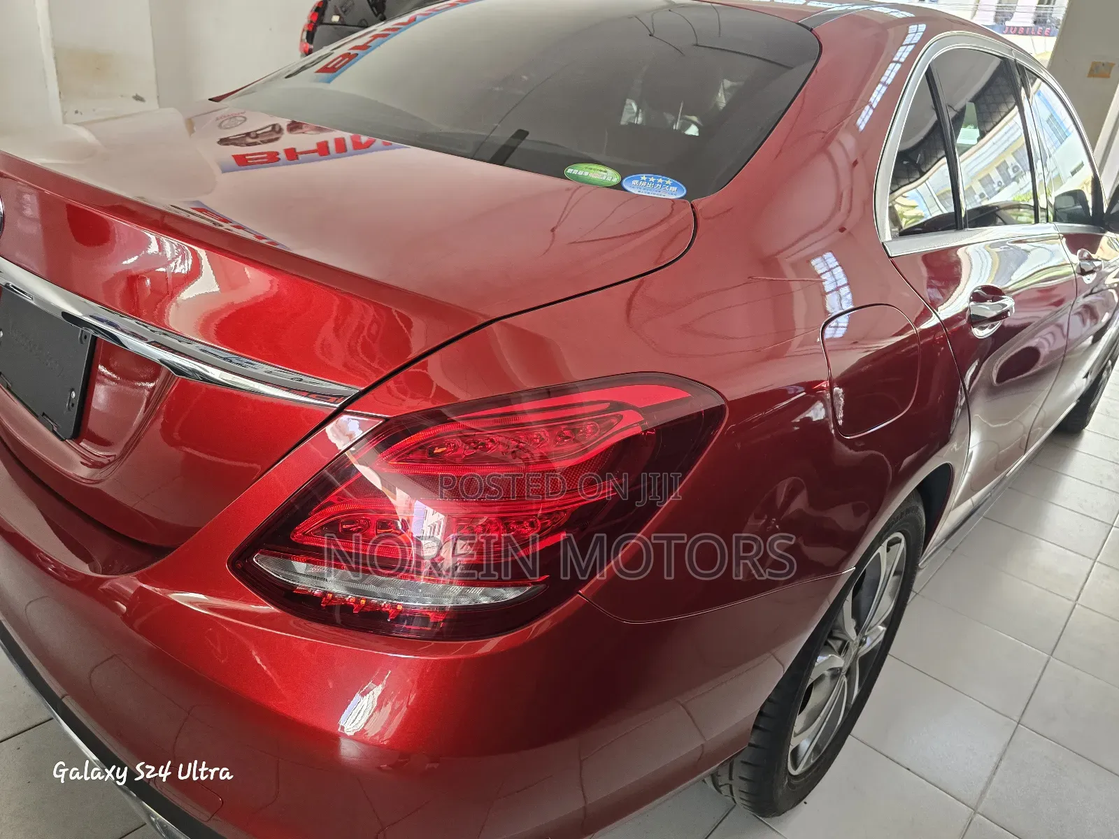 Mercedes-Benz C200 2017 Red