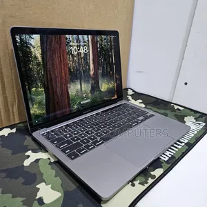 Laptop Apple MacBook Pro 2020 32GB Intel Core I7 SSD 4T