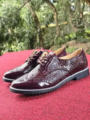*Ladies Laced Versatile Brogues* *Sizes:37 38 39 40 41 42* *