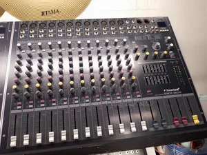 Soundcraft SMX 1200 12 Channel Plain Mixer