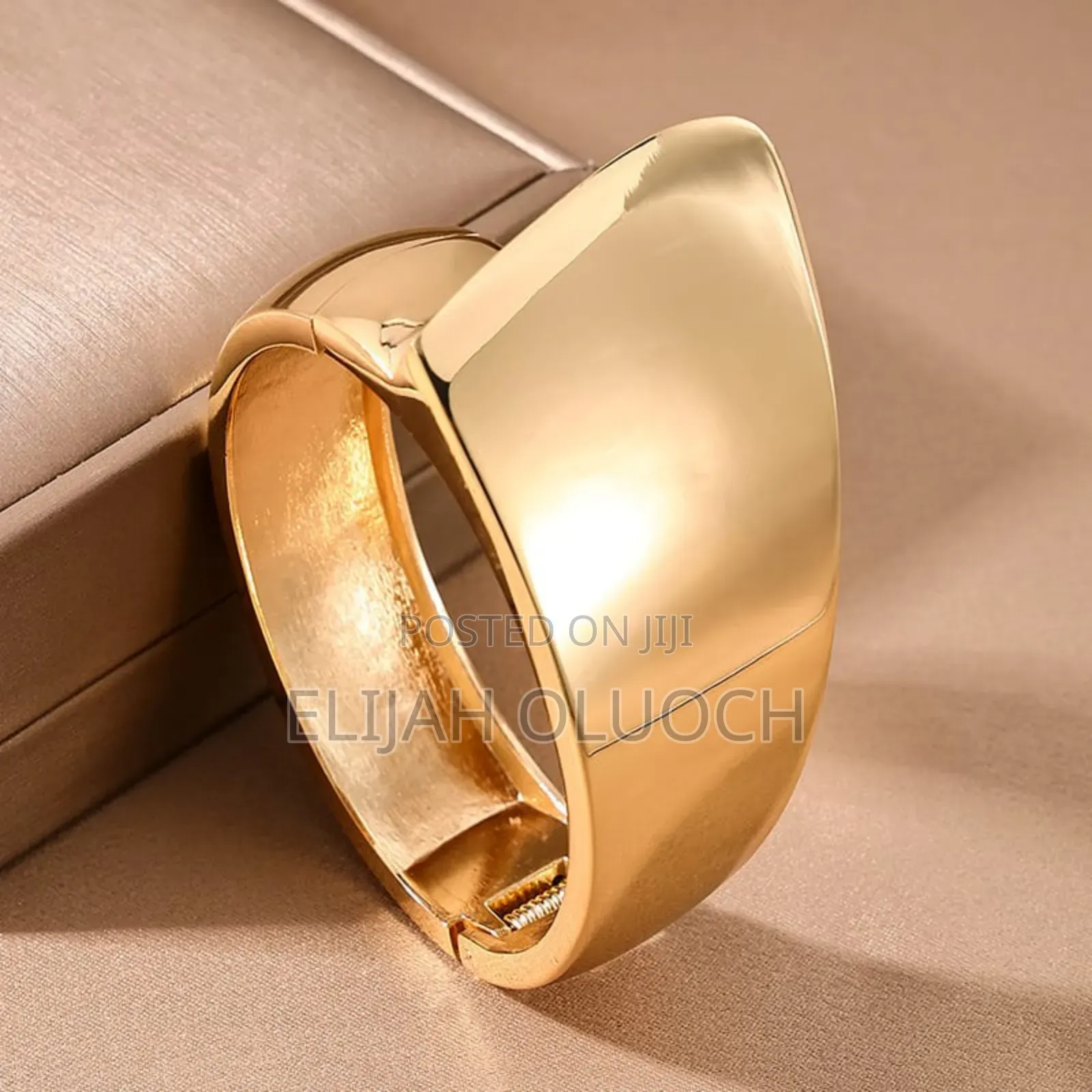 Quality Ladies Bangles