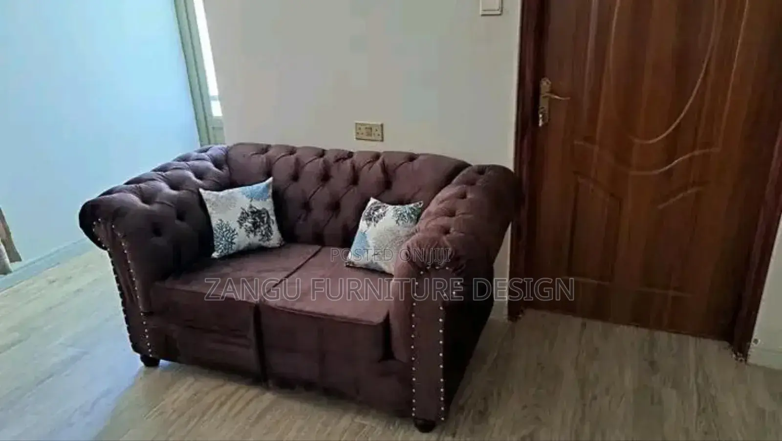 2SEATER Sofa