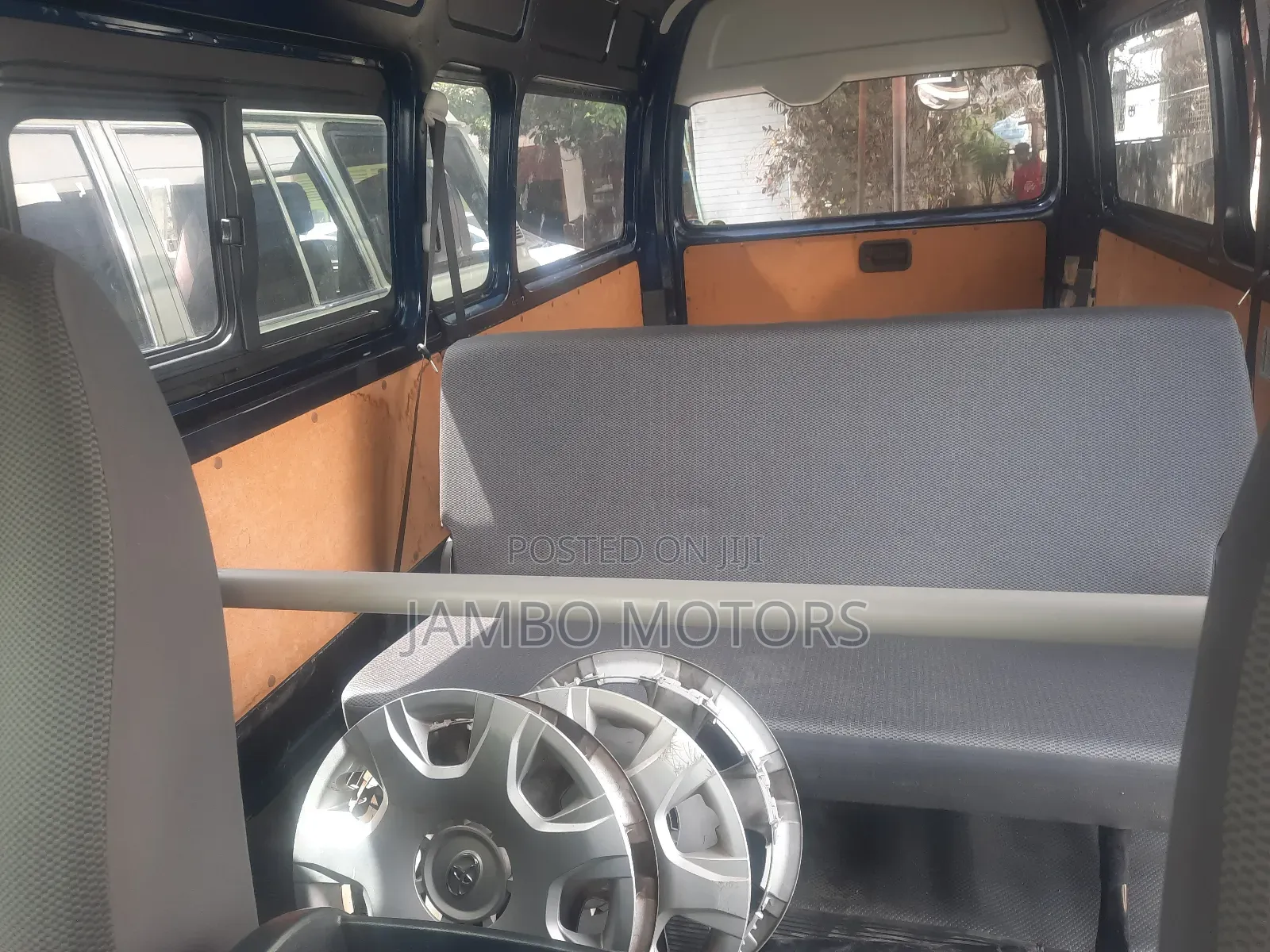 Toyota HiAce 2018 Blue