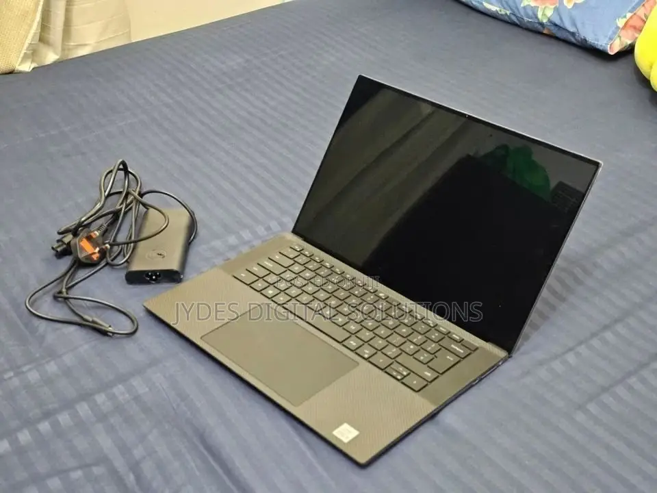 Laptop Dell Precision 5550 16GB Intel Core i7 SSD 512GB