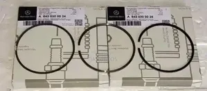 Engine Piston Rings Set for Mercedes-Benz OM642 6420300024