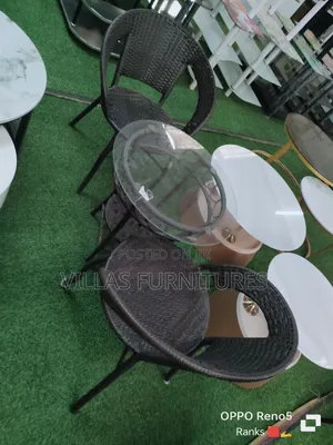 Spacious 2 Seater Outdoor Set