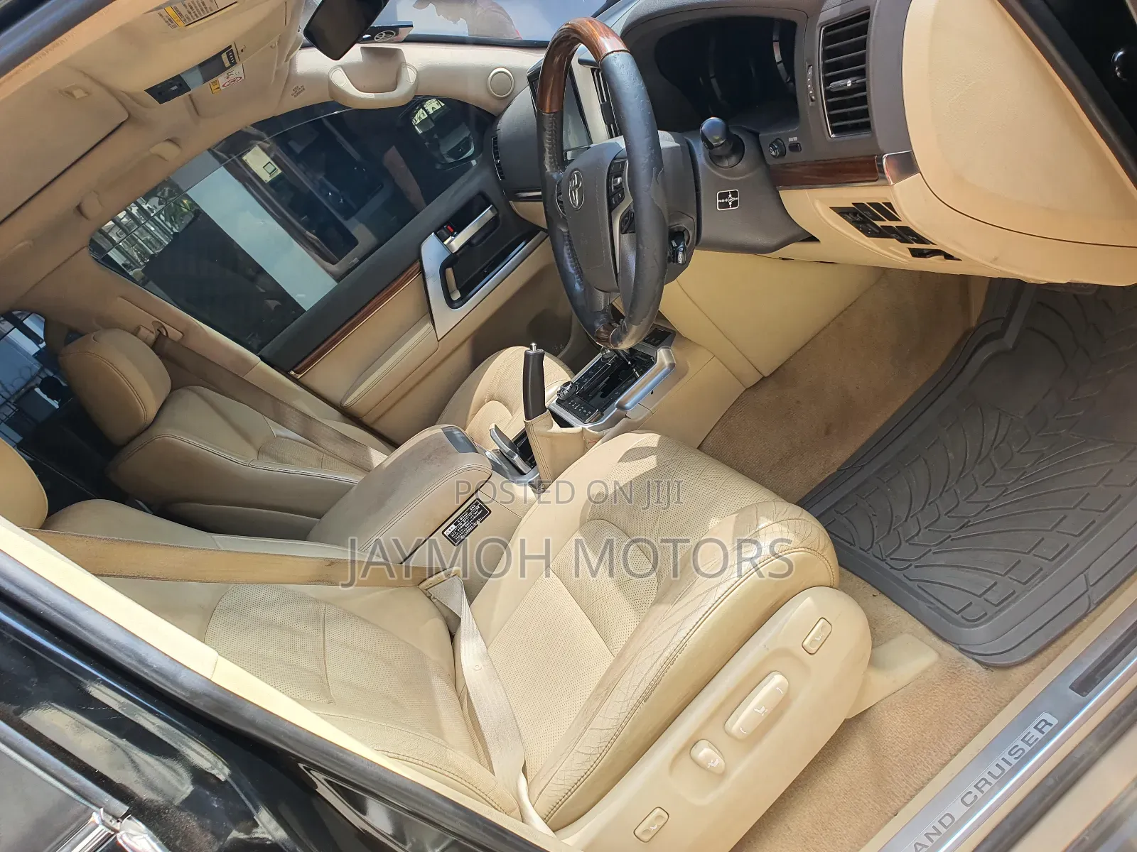 Toyota Land Cruiser 2012 Black