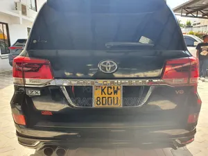Toyota Land Cruiser 2012 Black