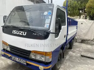 Isuzu Canter Pick Up