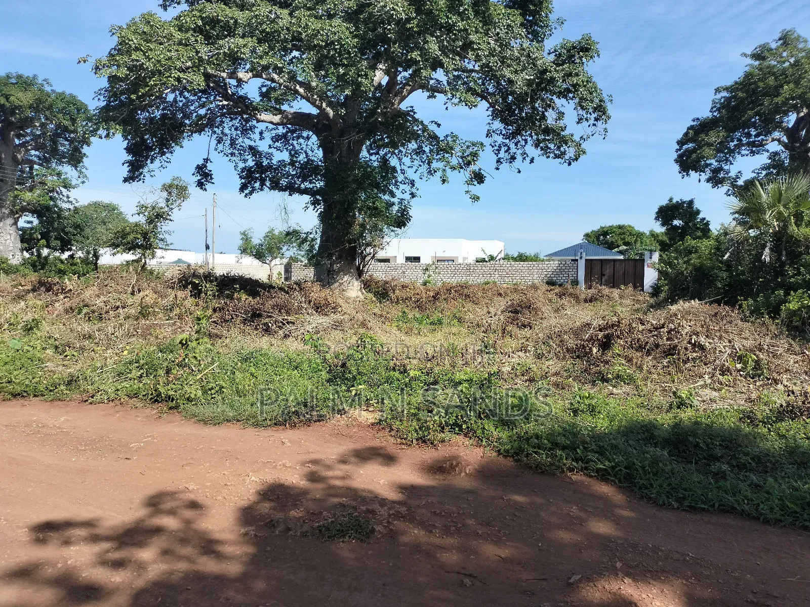 Galukinondo Prime Quarter Acre Plot