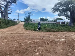 Galukinondo Prime Quarter Acre Plot