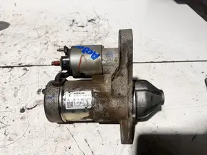 Nissan Mra8 Starter Motor for Bluebird Sylphy.