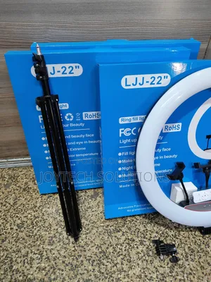 22-Inch Diameter Ring Light With Remote and Tripod
