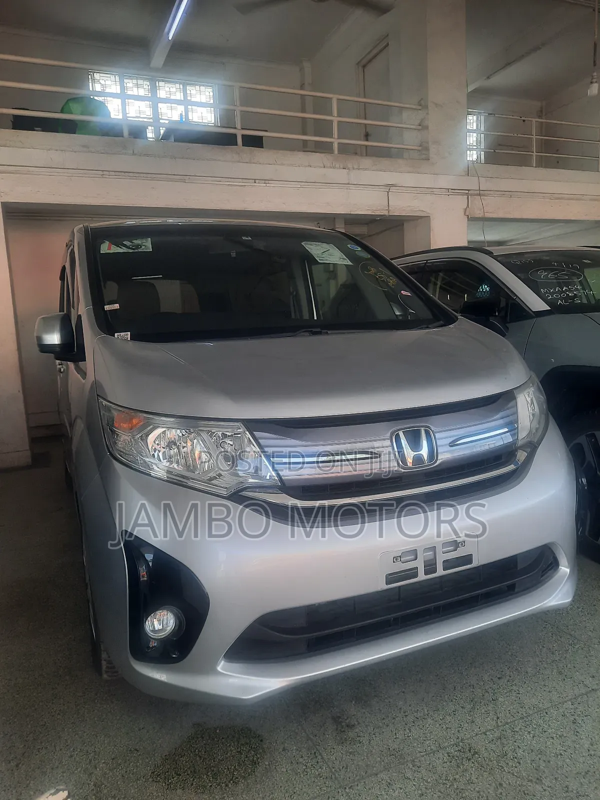 Honda Stepwgn 2017 Silver