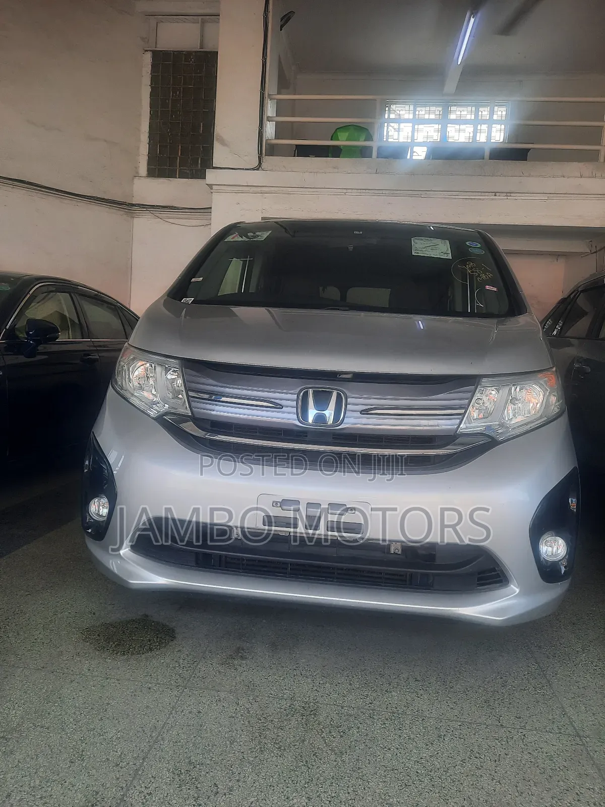 Honda Stepwgn 2017 Silver