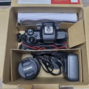 Canon EOS M50 Mark II Mirrorless Camera With 15-45mm Lens