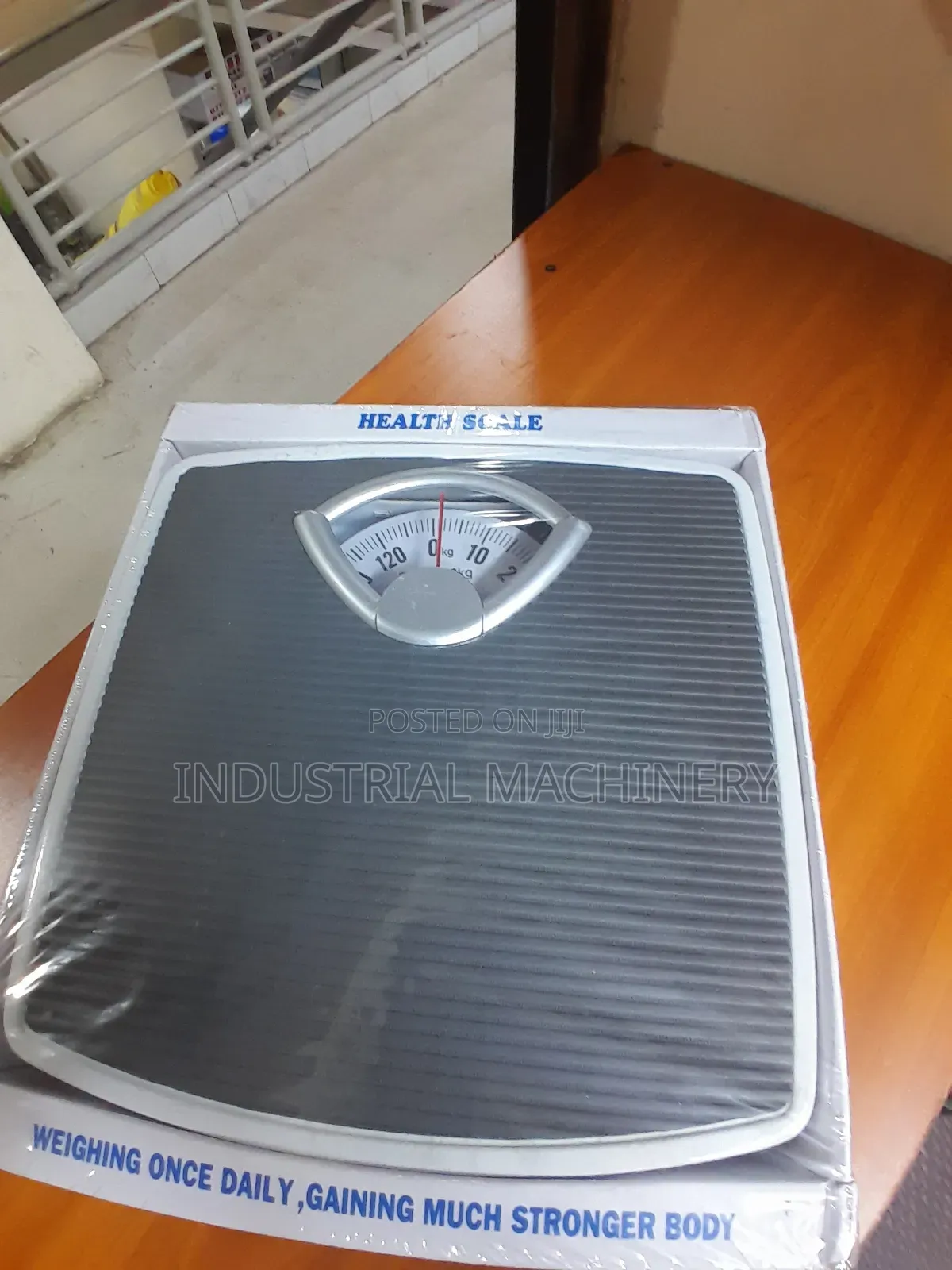 Analogue Bathroom Weighing Scale > Perfect Quality.